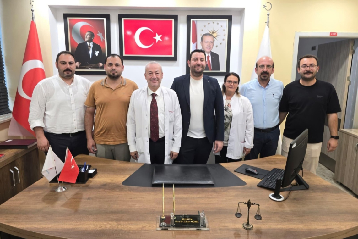 BAŞHEKİM DR. GÜNAL, TEBRİKLERİ KABUL ETTİ