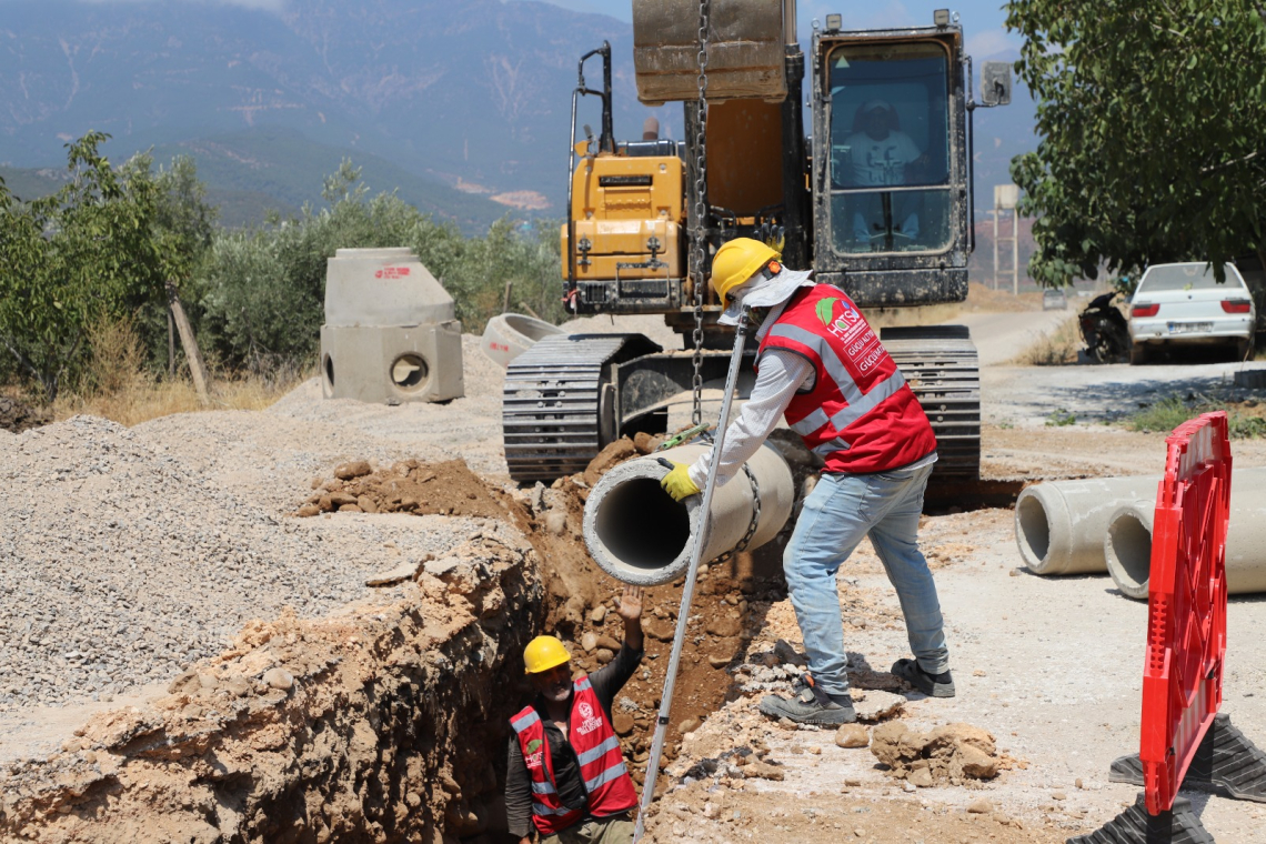 HASSA AKTEPE’DE ATIK SU ŞEBEKESİ 