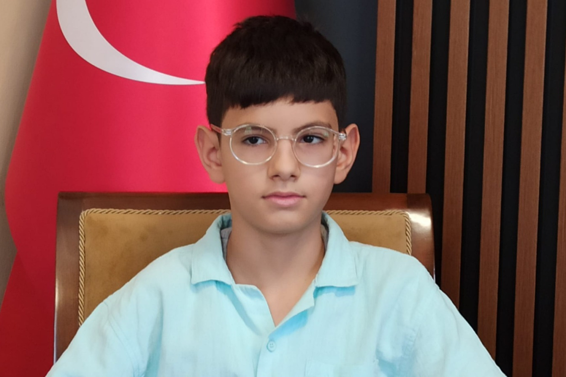 HATAY’IN GURURU ÜMİT KEÇİK TAYLAND’DA DÜNYA ÜÇÜNCÜSÜ