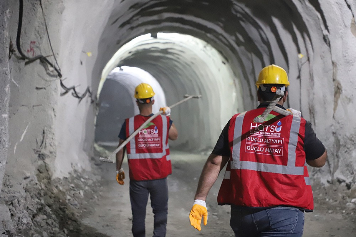 TÜRKİYE’NİN EN BÜYÜK ATIK SU TÜNELİ HATAY’DA 