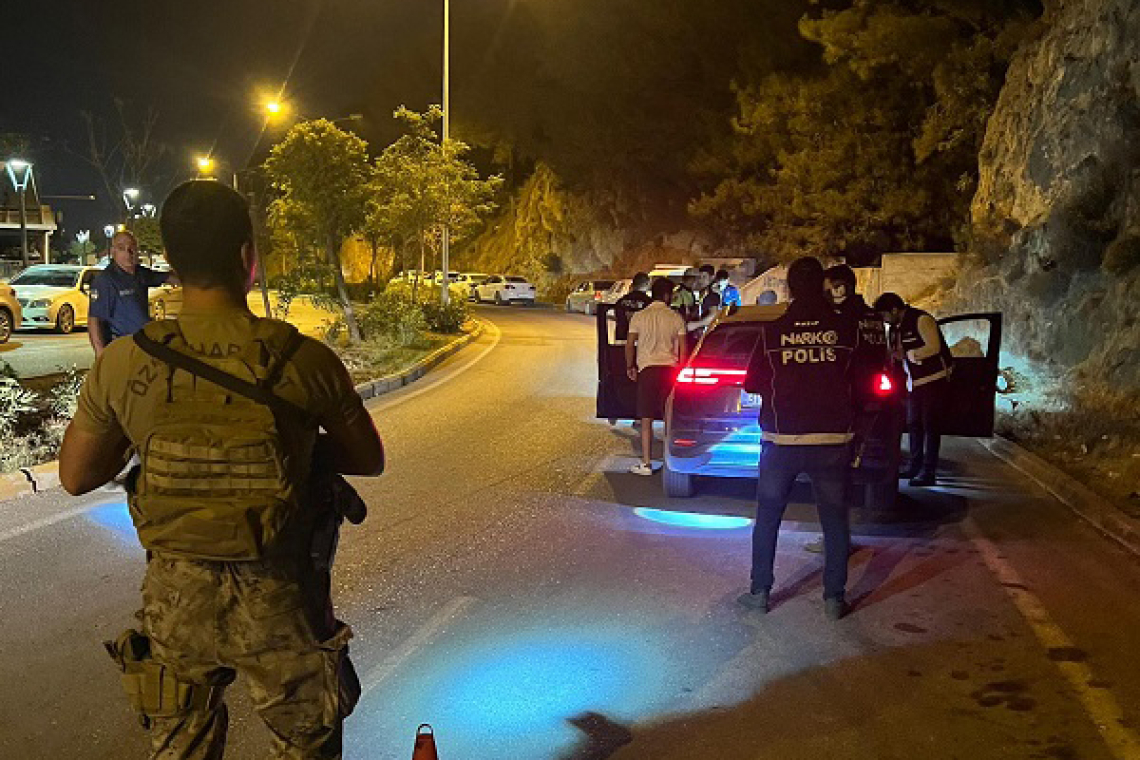 Antakya'daki Denetimlerde Sürücülere Ceza 