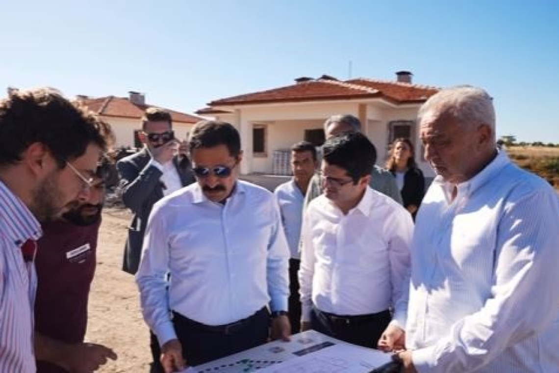 Arsuz’da Köy Evleri İnşatlarında Hızlı İlerleme
