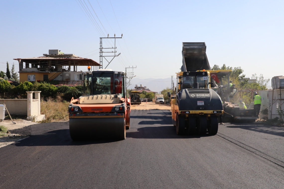ANTAKYA KUZEYTEPE MAHALLESİ’NDE YENİ YOL ÇALIŞMALARI 