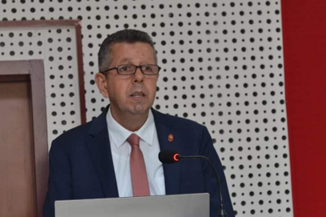 HAMURCU: HARÇLAR HEKİMLİK HİZMETLERİNİ TEHDİT EDİYOR