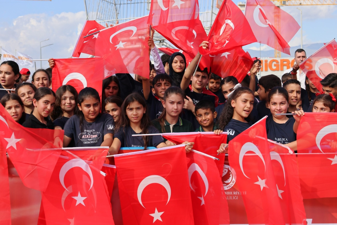 HATAY’DA CUMHURİYETİN 102. YIL COŞKUSU