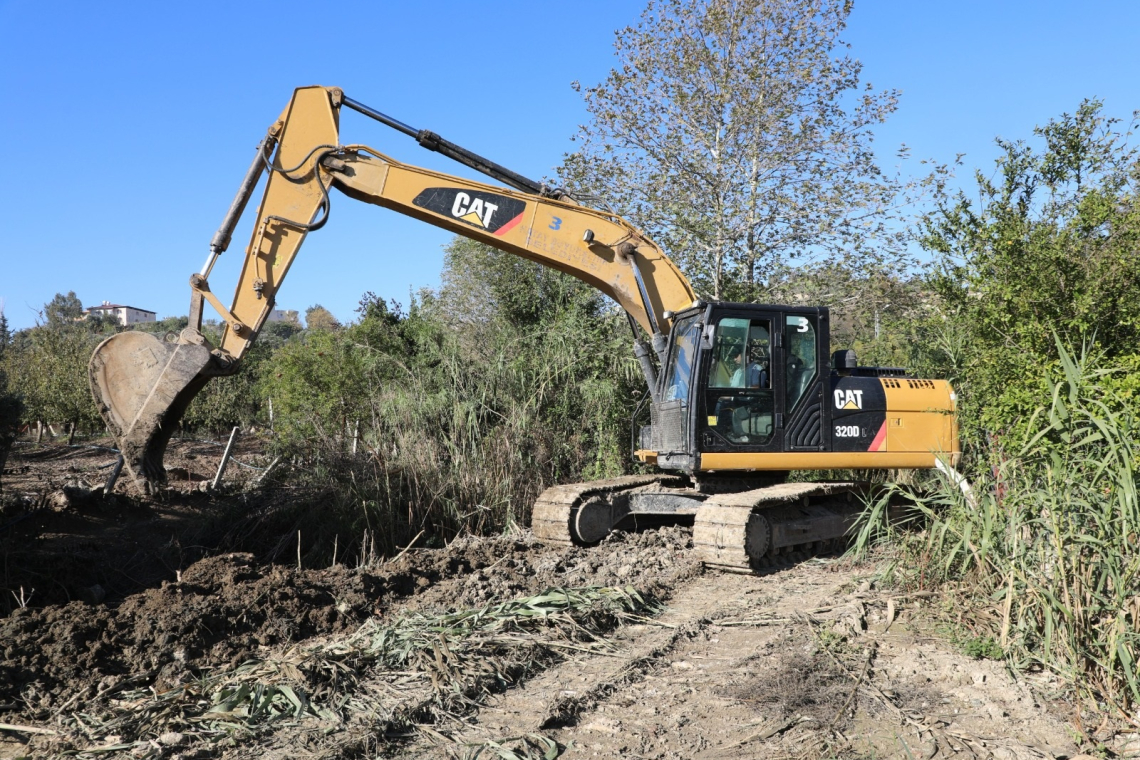 BÜYÜKŞEHİRDEN HATAY'DA KIŞ HAZIRLIĞI