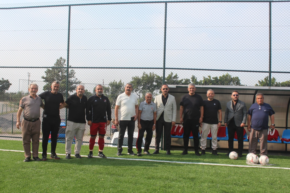 İSKENDERUN KARAYILAN FUTBOL SAHASI HİZMETE GİRDİ