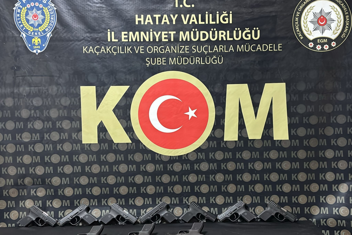 Hatay'da 10 Ruhsatsız Tabanca Ele Geçirildi
