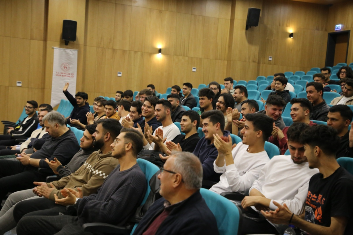 HBB'DEN GENÇLİK BULUŞMASI 