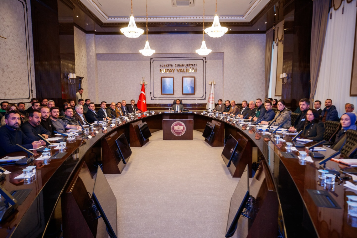 Hatay'da Afet Konutları Değerlendirme Toplantısı