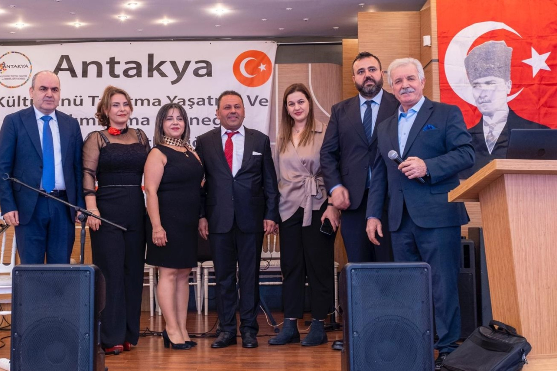 İstanbul'daki Hataylılardan Ras El-Seni Etkinliği