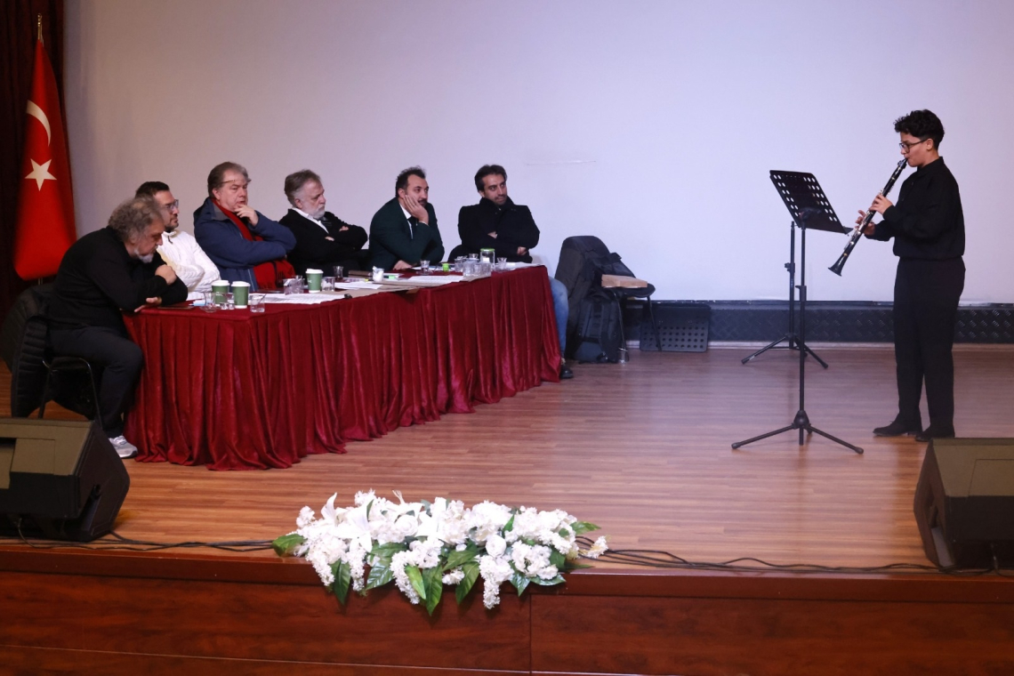 HATAY'DA FİLARMONİ ORKESTRASI SEÇMELERİ 