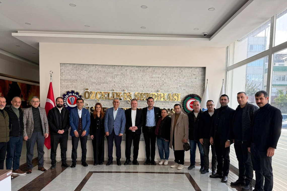 Özçelik İş Sendikası: Duruşumuz Destek Platformuna Dönüştü