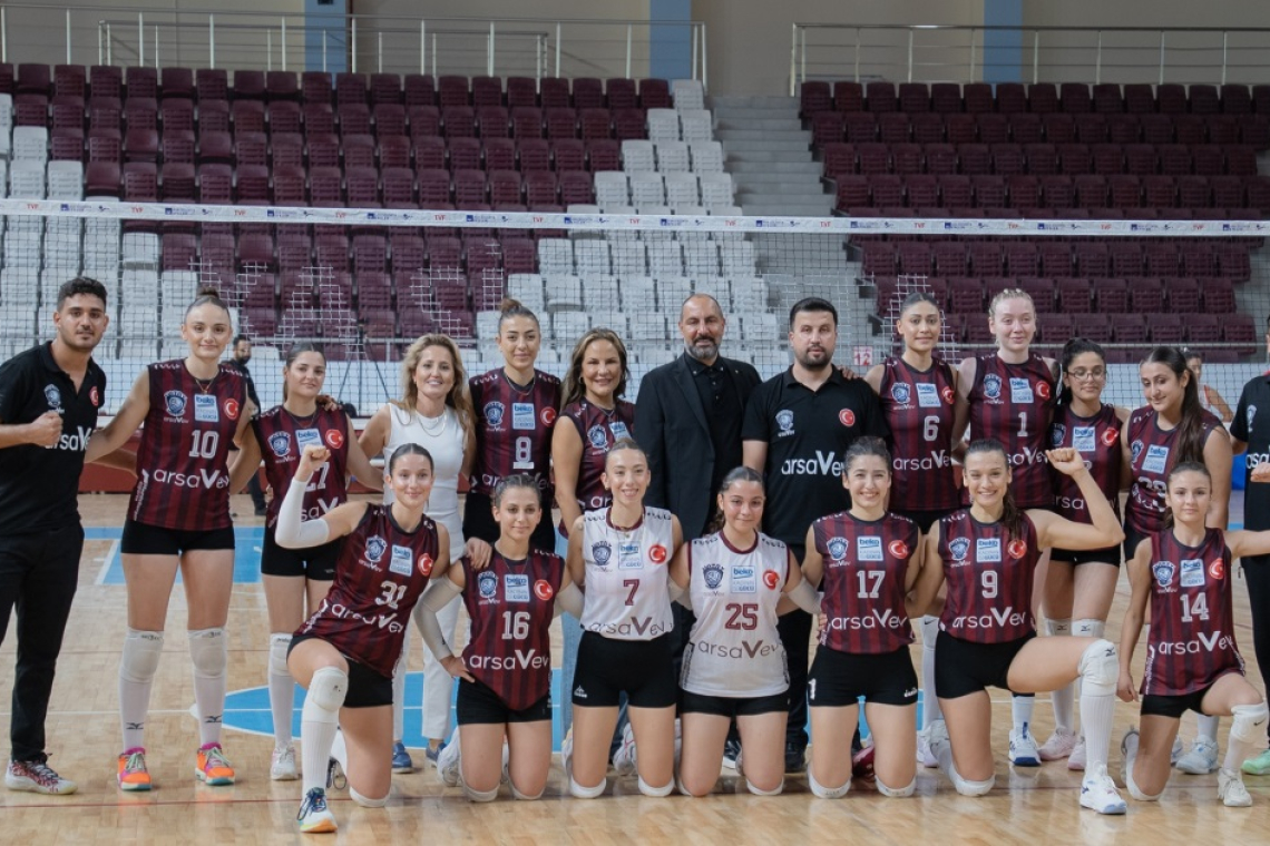 arsaVev’den Hatay Voleybol Spor Kulübü'ne Destek 