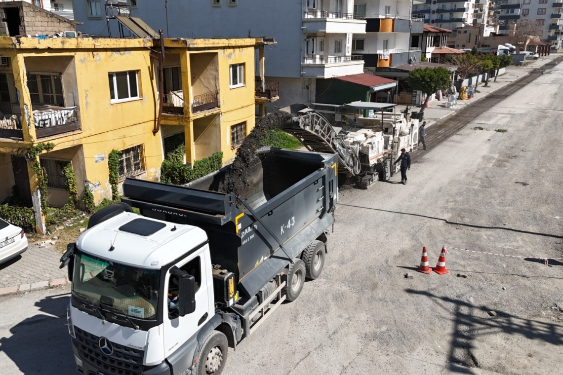 PAYAS’TA ASFALT ÇALIŞMALARI 