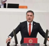 MULLAOĞLU: SÜT ÜRETİCİLERİ ACİLEN DESTEKLENMELİ