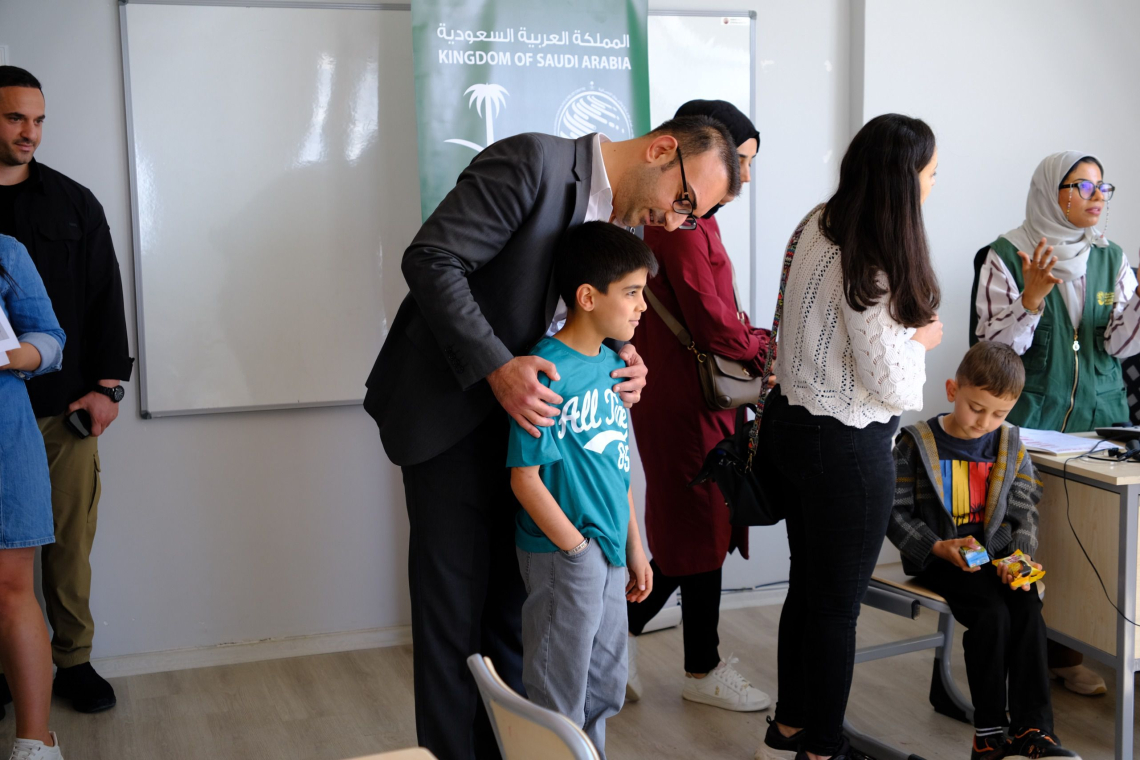 BAŞKAN ÖZGÜN’DEN İŞİTME SAĞLIĞINA DOĞRUDAN DESTEK