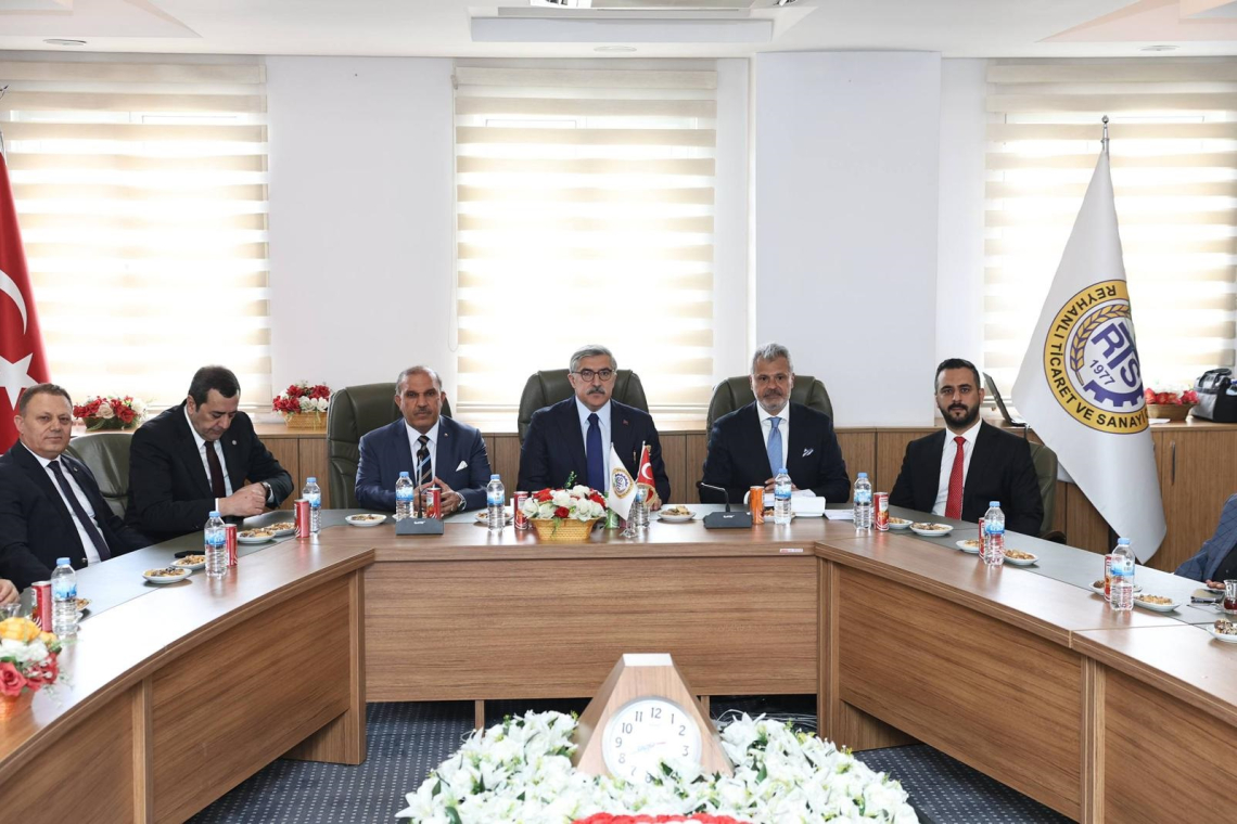 BAŞKAN ÖNTÜRK'TEN, REYHANLI OTOGARINDA İNCELEME