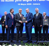 HATSO BAŞKANI ÇİNÇİN'E ŞEREF BELGESİ