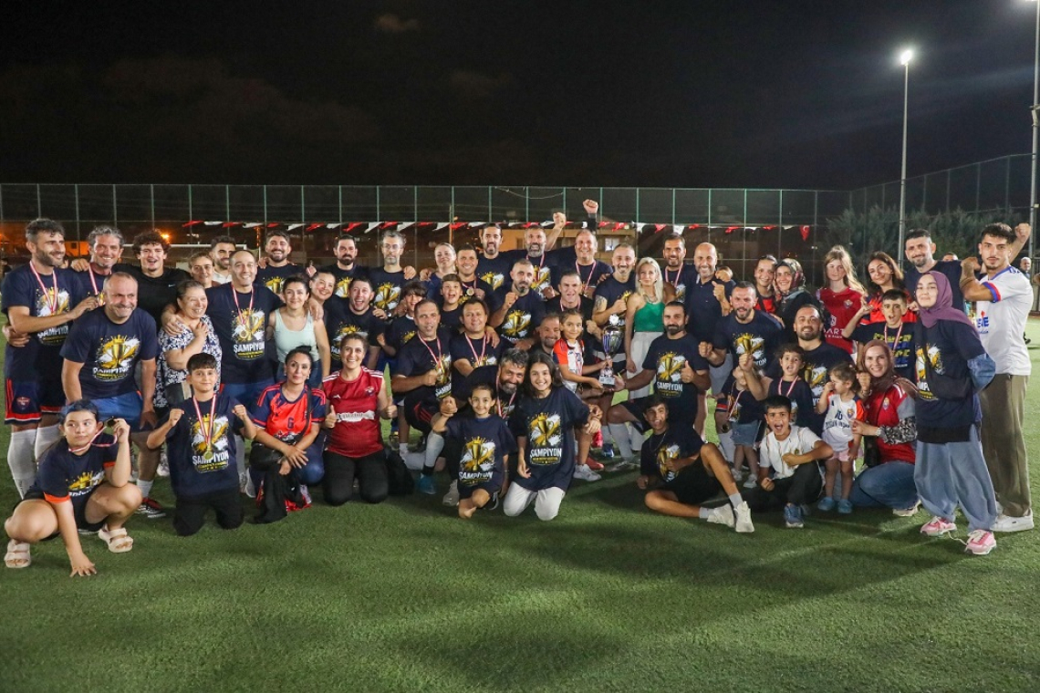 ŞAMPİYONLUK KUPASI MEDENİYETLER SPOR'UN 