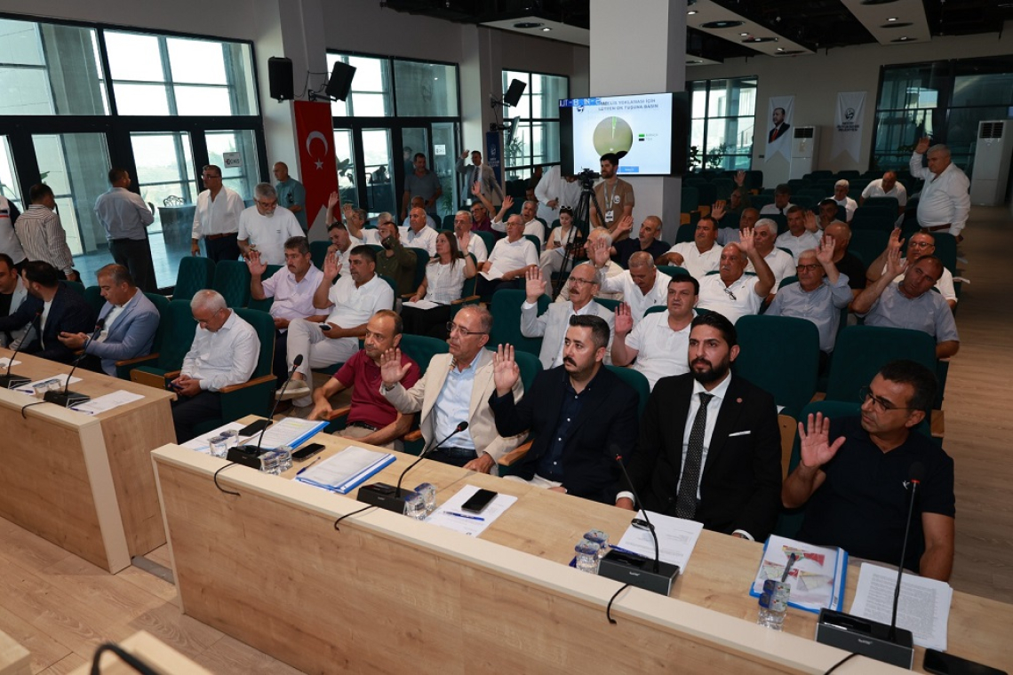 Hatay'dan Suriye'nin Kentlerine Araç Hibesi