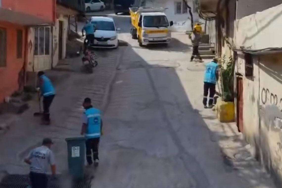ANTAKYA BAĞRIYANIK MAHALLESİ’NDE KAPSAMLI TEMİZLİK 