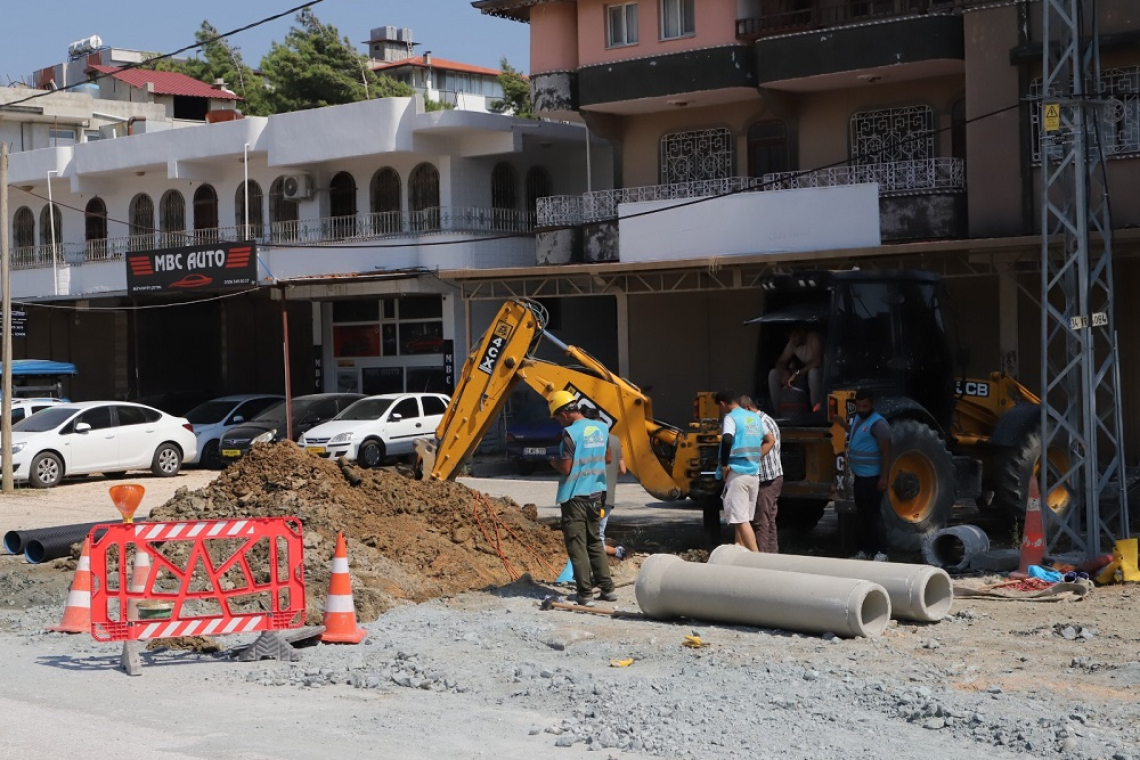 SAMANDAĞ TOMRUKSUYU’NA KANALİZASYON HATTI