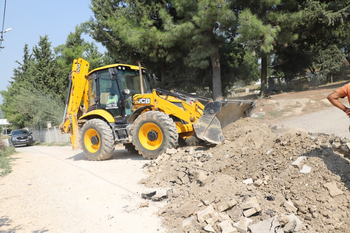 ALTINÖZÜ ÇETENLİ’DE ALTYAPI YENİLEMESİ 