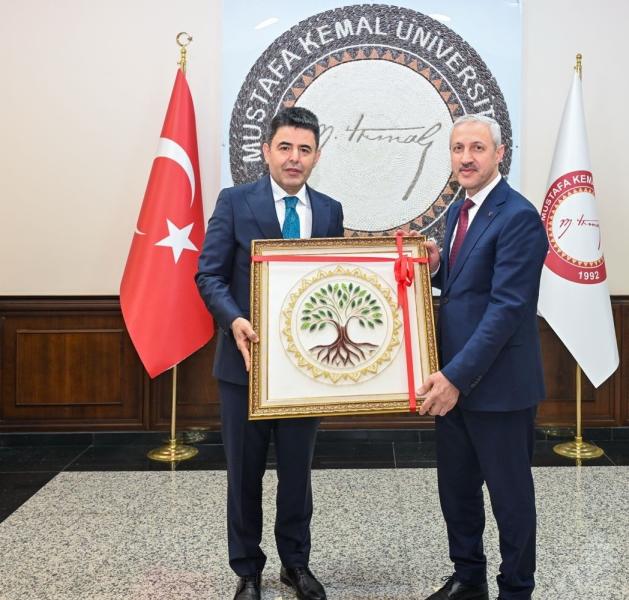 573942.jpg