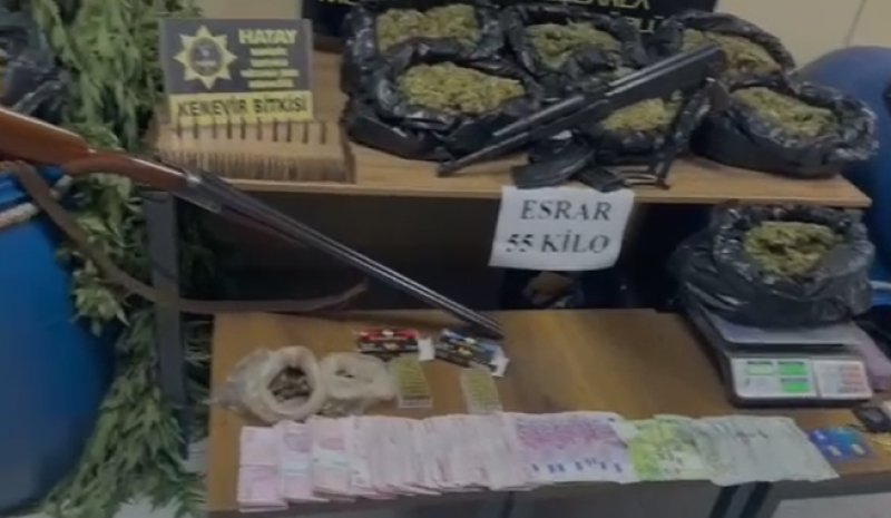 899.png